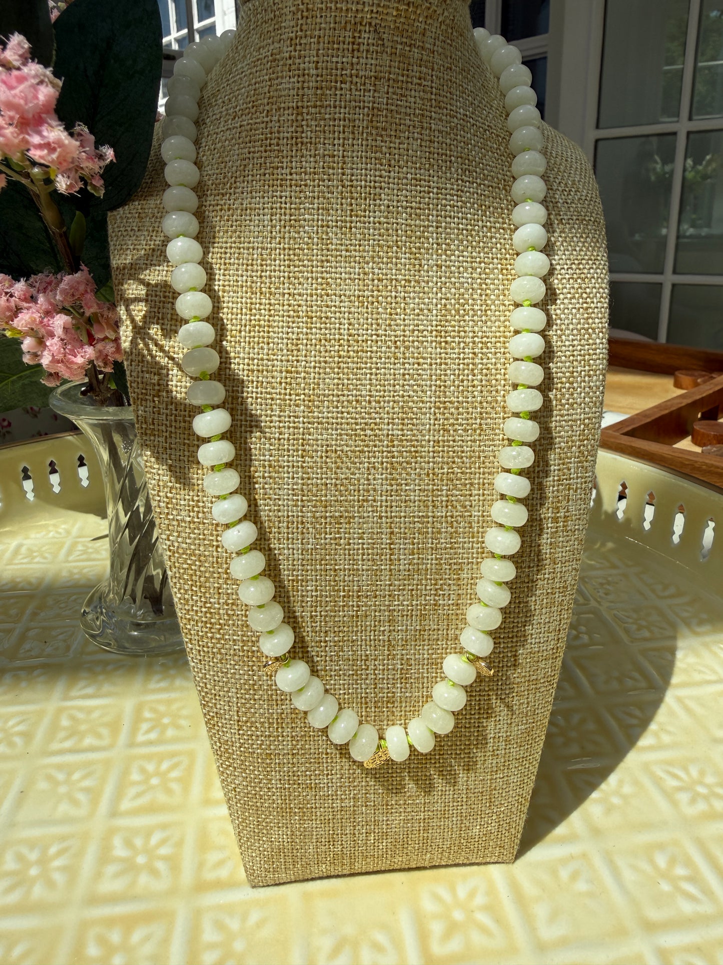 The Soraya strand with gold accents