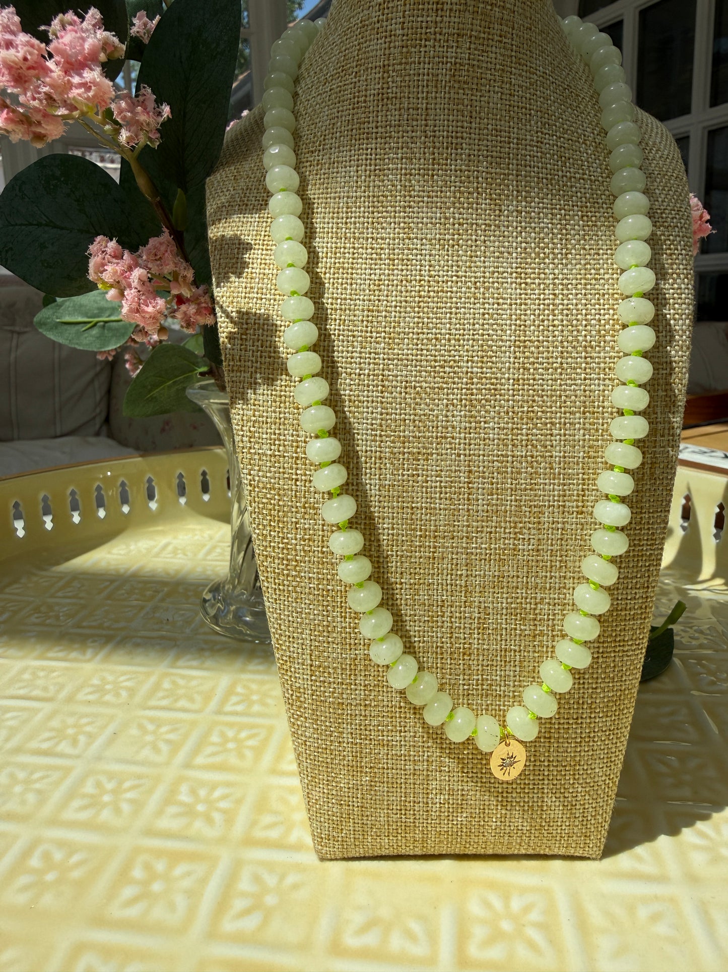 The Soraya strand with gold accents