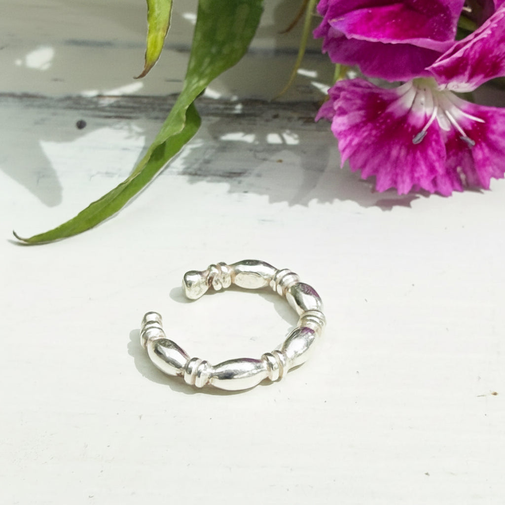 The Mira Minimalist cuff